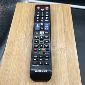 Black Samsung Remote Control #14 09 01 01/BP6R *untested